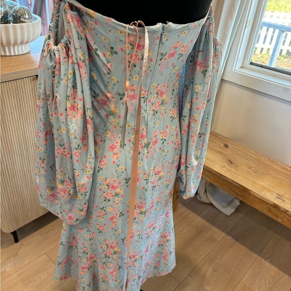 House of CB - Picture 3 of 3